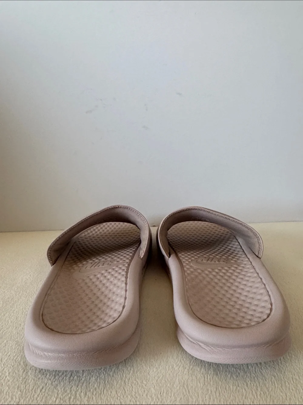 Nike slides